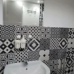 Holiday B&B 1984 Pensjonat Bari